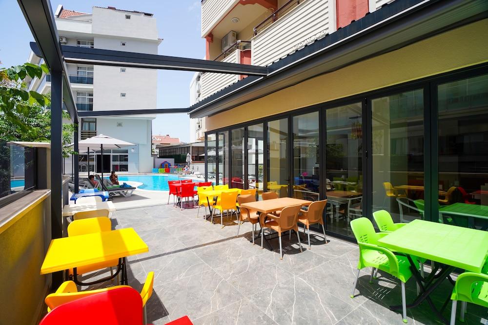 Seren Sari Hotel Marmaris Exterior foto